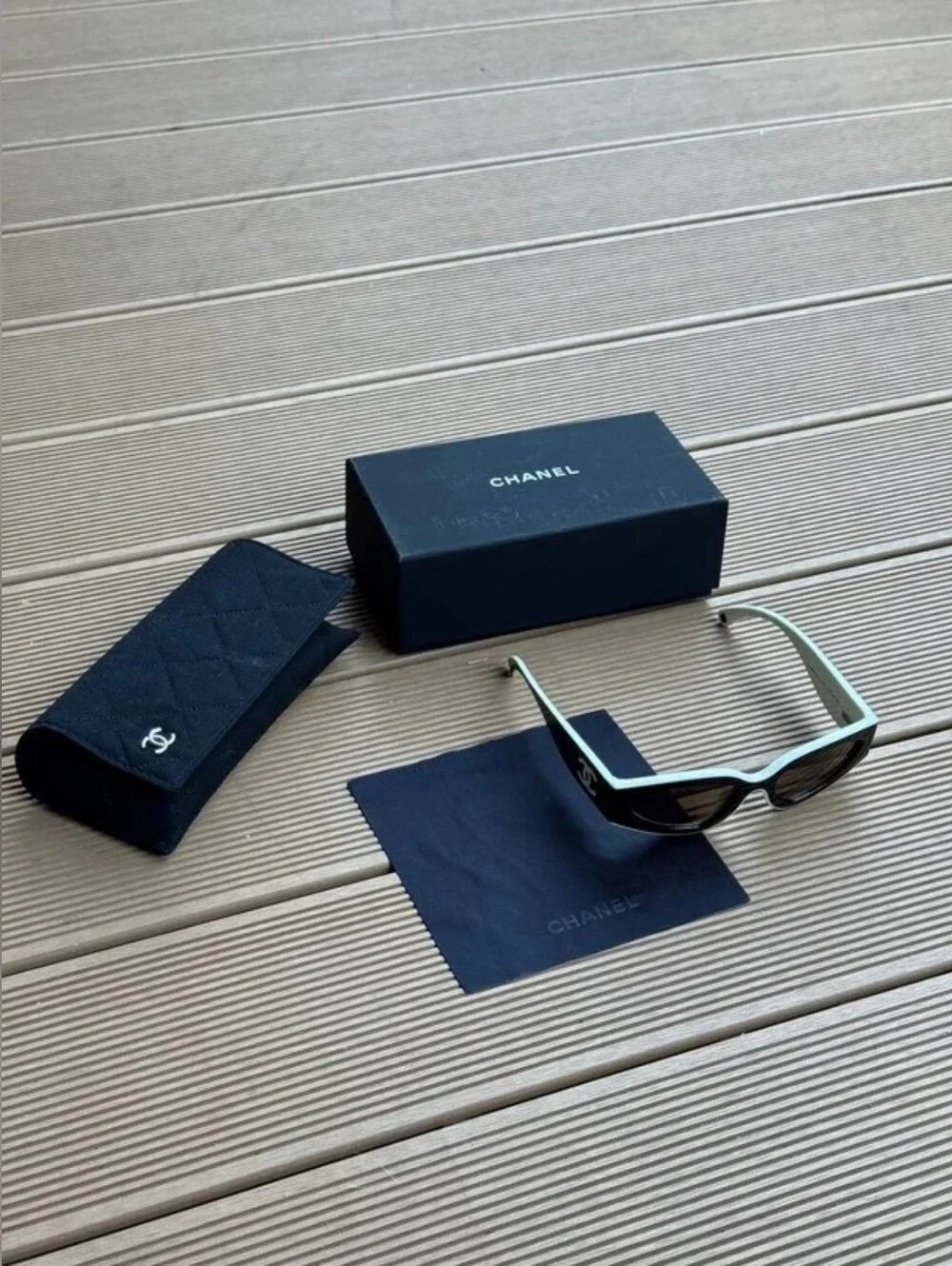 CHANEL Black White Cat-Eye Sunglasses with CC Accent